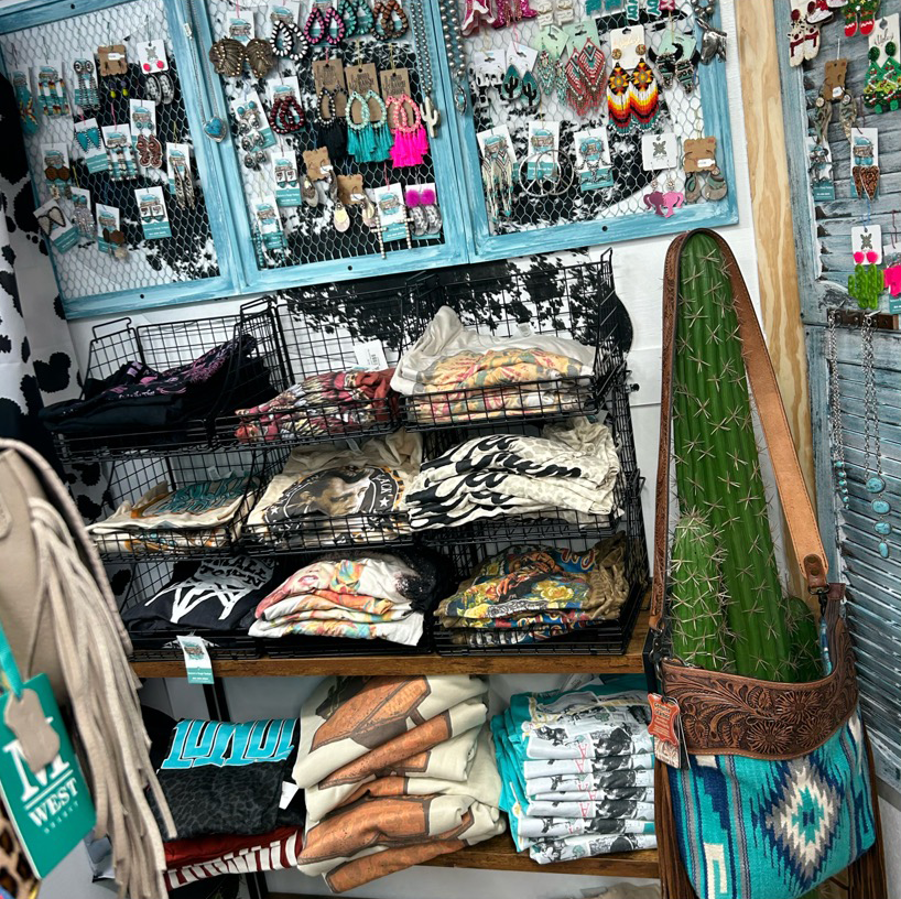barwire n bougie boutique